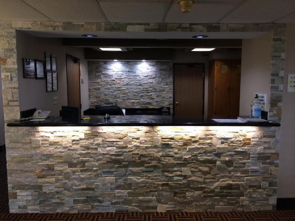 Super 8 By Wyndham Knoxville Exterior photo